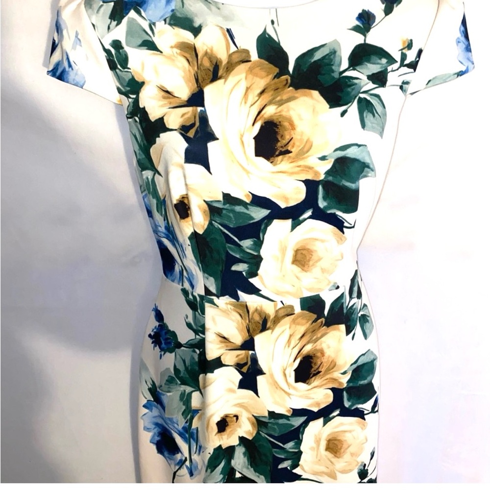 Betsey Johnson Flower Dress - Picture 3 of 8